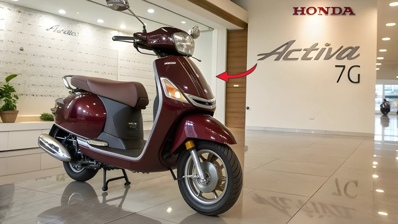 Honda Activa 7G – Became best for daily use in budget price , mileage is 65Kmpl